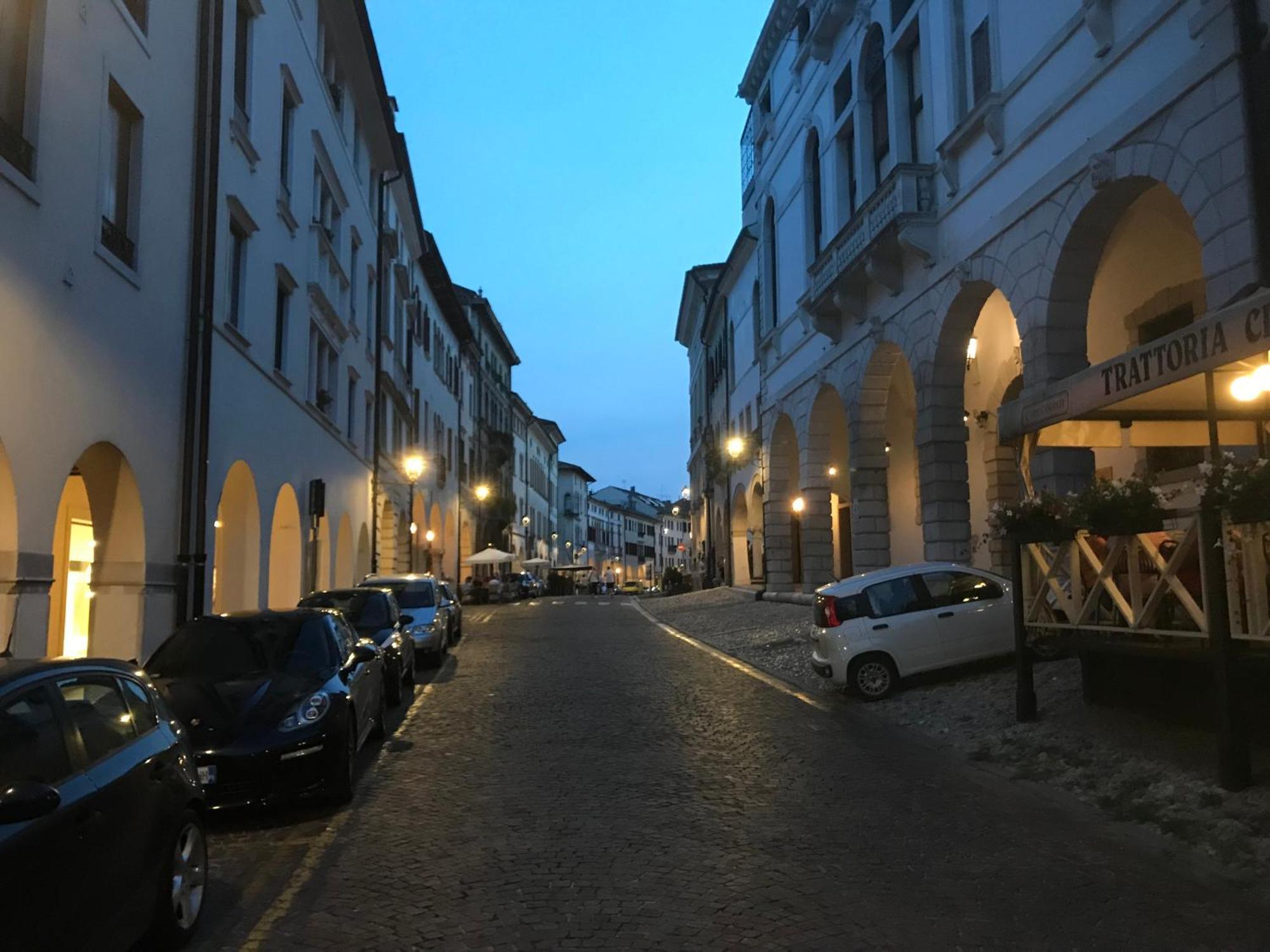 Bbconegliano Borlini Apartment ภายนอก รูปภาพ